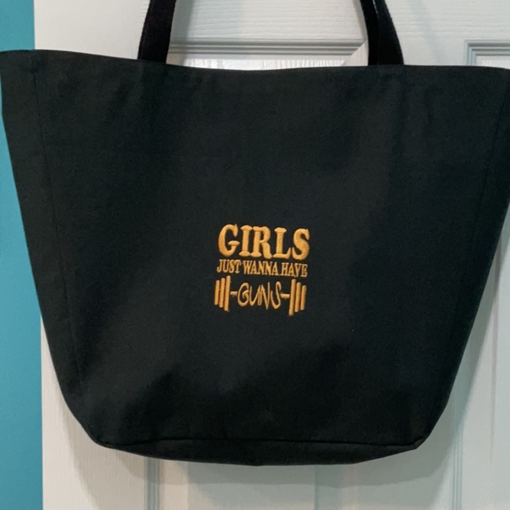 “Girls just wanna have guns” tote